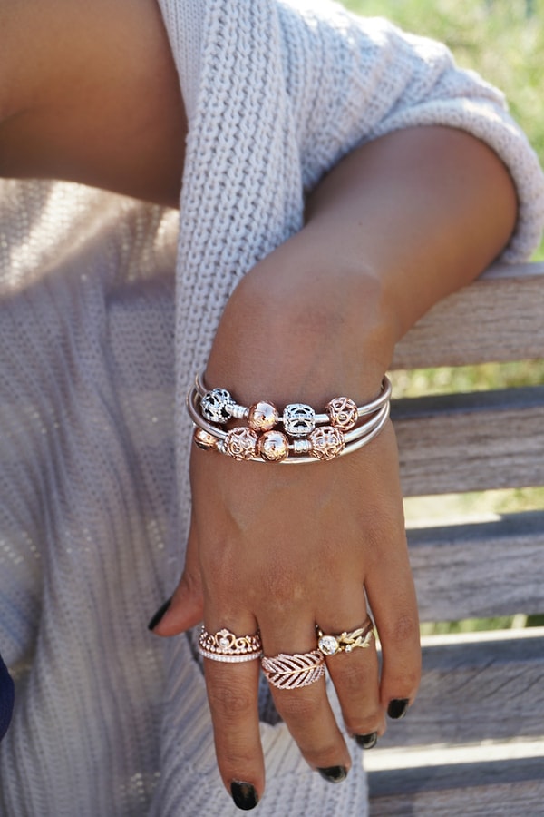 9. Шикарный браслет, который подойдет к любому наряду