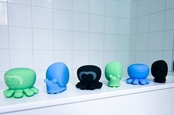 6. Колонки для душа в форме улиток и осьминогов