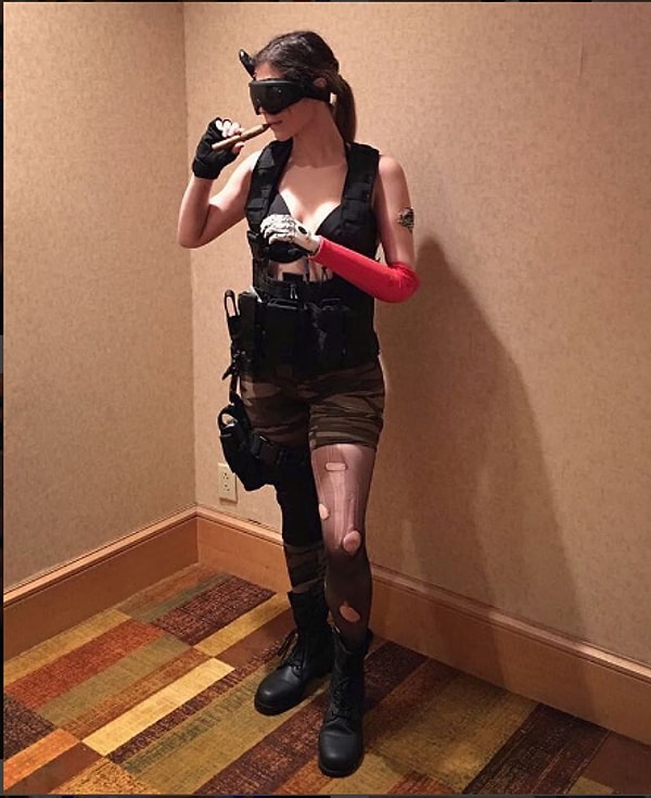 10. А сейчас еще несколько крутых костюмов от Мишель!