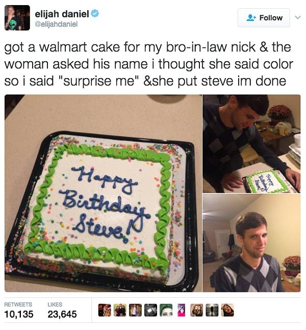 13. Nick'in doğum günü partisinde 'İyi ki doğdun Steve' pastası!