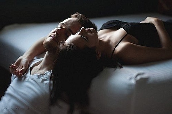 11. Отношения —это совместное развитие или деградация. Если один идет вперед, а другой стоит на месте —люди расходятся.