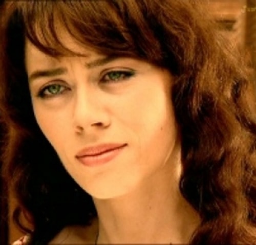 Demet Evgar