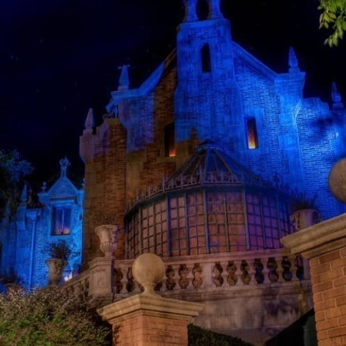 Disney World'deki perili evde adamın biri korkudan kalp krizi geçirmiş ve ölmüş.
