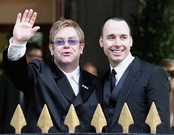 19. Sir Elton John ve David Furnish (21 Aralık 2005)