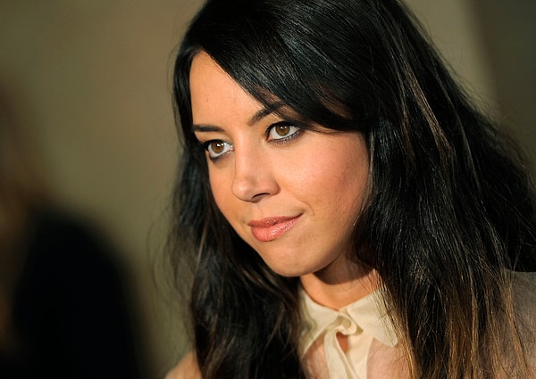 5. Обри Плаза - "День сурка"