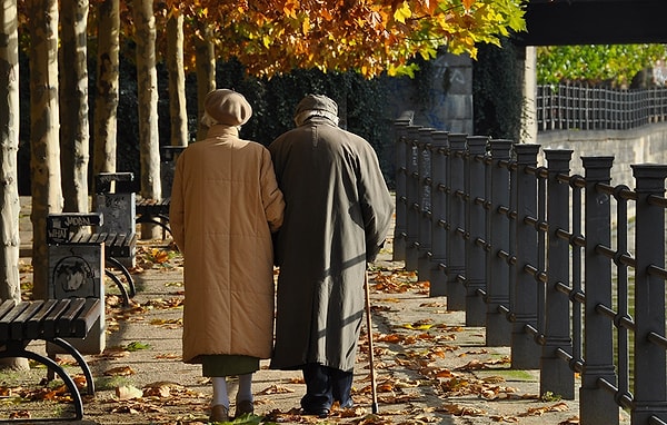 9. Неважно, как ты себя чувствуешь, поднимись, оденься и выйди на люди