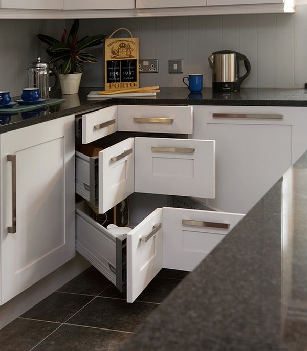 9. Ах, эти диагональные ящики!