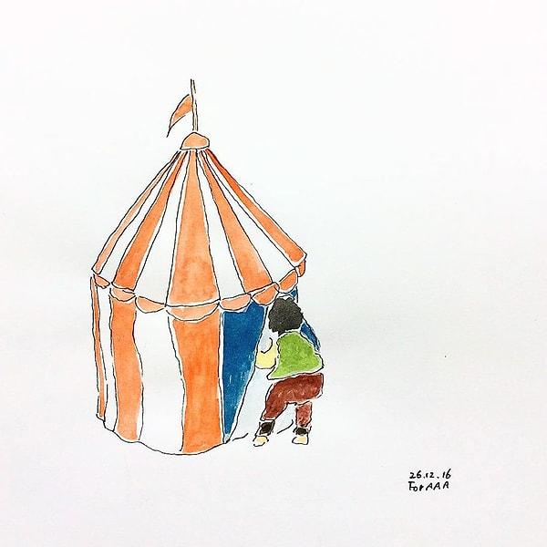 8. "Astro'ya yılbaşında hediye olarak mini sirk çadırı geldi. 'Gelsene büyükbaba!' diye beni çağırıyor"