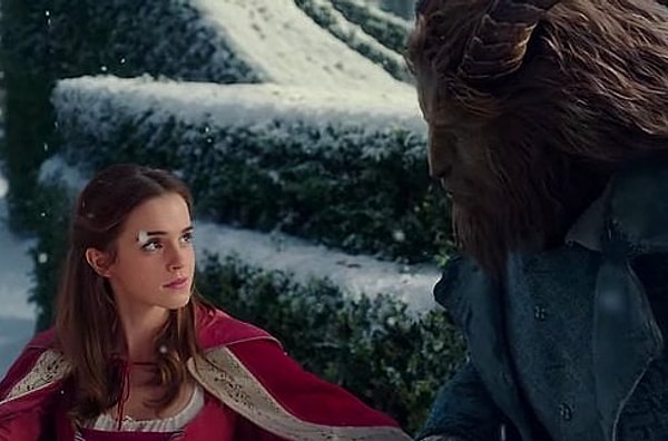 9. Костюмы тоже делали, опираясь на мультфильм 1991 года