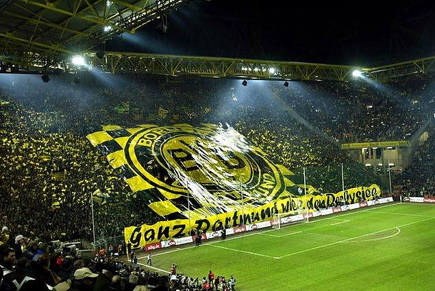 Sarı Duvar'ın desteğini arkasına alan Borussia Dortmund'un bu kadar çok gol atmasına şaşırmamak lazım.
