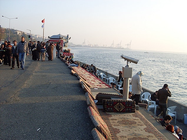 2. Üsküdar sahilindeki minderler
