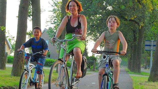 Bu durumda da büyük ölçüde, çocukların okula bisiklet ile gidip gelmesinin etkili olduğu düşünülüyor.