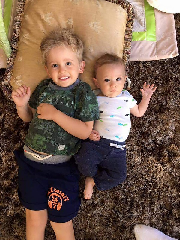 9. Вот это предложение: «Рак отступил».