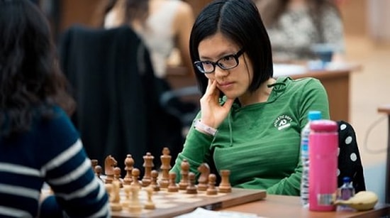 Eşleştirmelerdeki Cinsiyetçiliği Protesto Etmek İçin Oyunu Yarıda Bırakan Çinli Satranç Kraliçesi