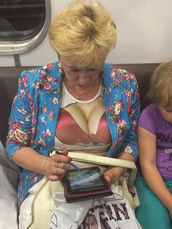 8. Всего лишь майка с принтом. А вы что подумали?