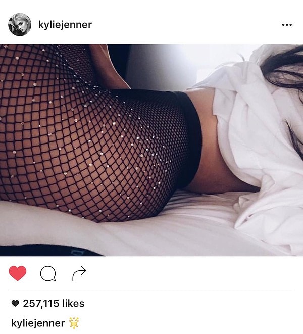 11. Колготки в сетку