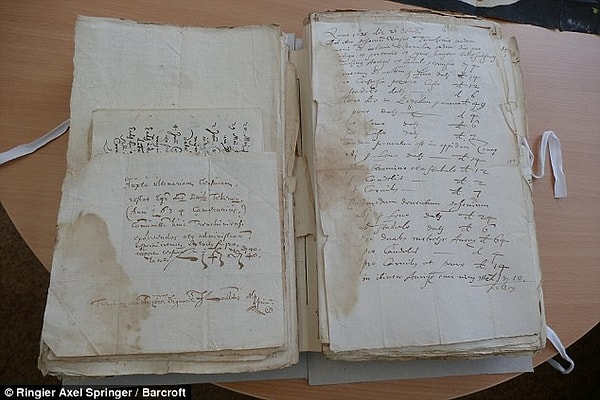 9. Так поздравим же их с этим!