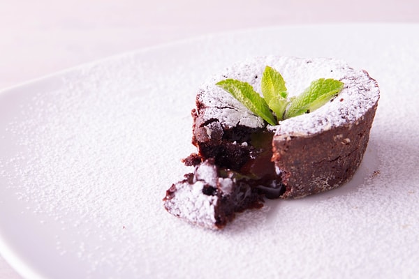 13. Лава кейк.