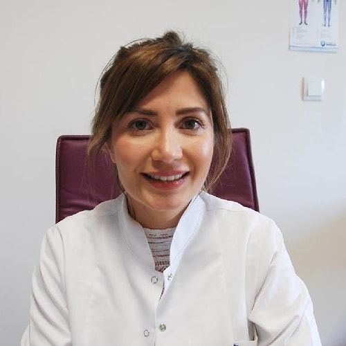 Meslektaşım olayı sosyal medyada yazmış. Bu davranışın abartılacak bir yanı olmadığını düşünüyorum. Her meslektaşım böyle bir durum karşısında bu davranışı gösterebilir.