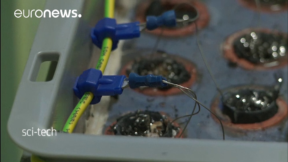 İdrardan Cep Telefonu Şarj Edilebilecek