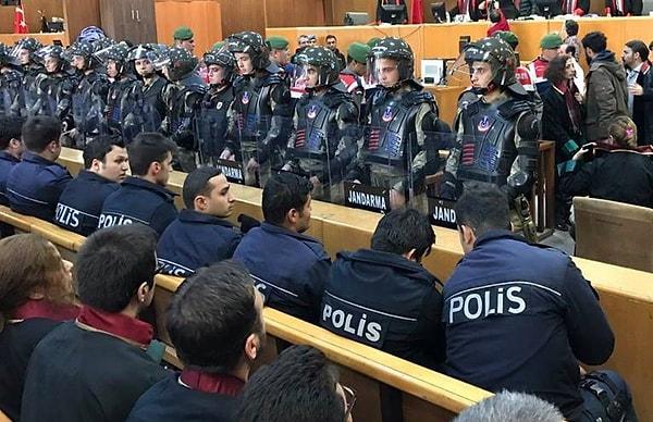 Ankara katliamı davası dördüncü gününde, katliam tanıklarını ve ailelerinin ifadeleriyle devam diyor...