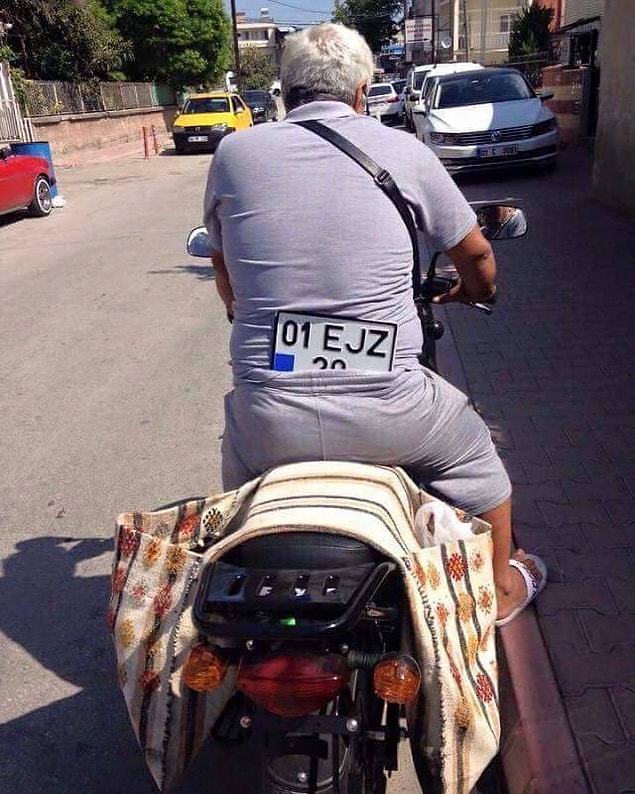 10. Plakamız yerimiz yurdumuz belli