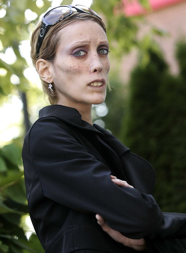 3. Изабелла Каро