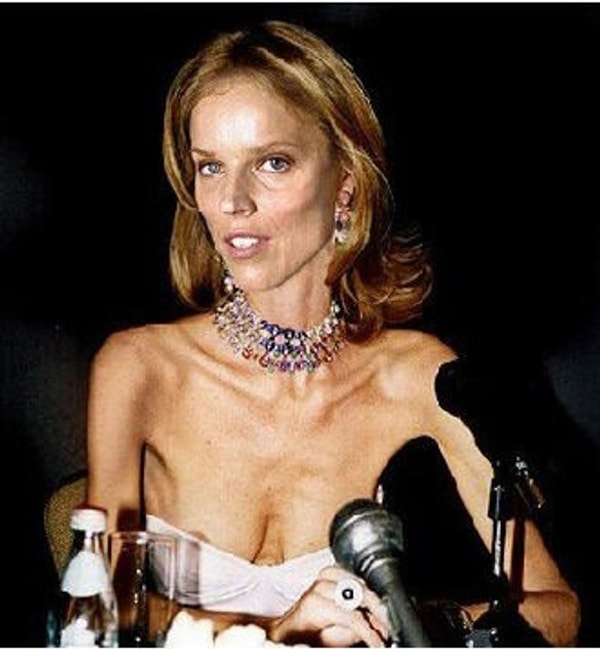 8. Элиана Рамос