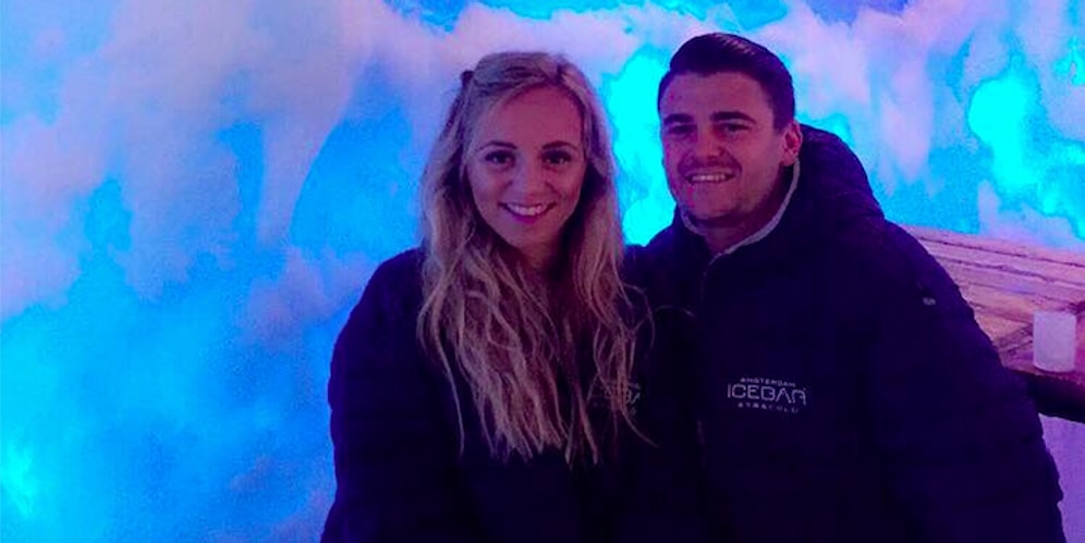 Женщина потеряла память, и ее молодой человек сумел заново покорить ее сердце