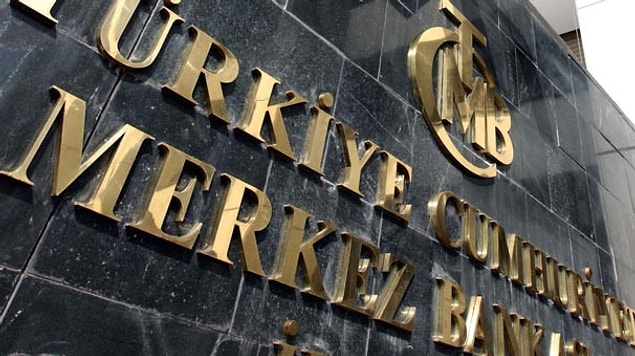 7. Süpersin! Onu bildiysen bunu da bilirsin sen! T.C. Merkez Bankasının başında hangi isim bulunuyor?