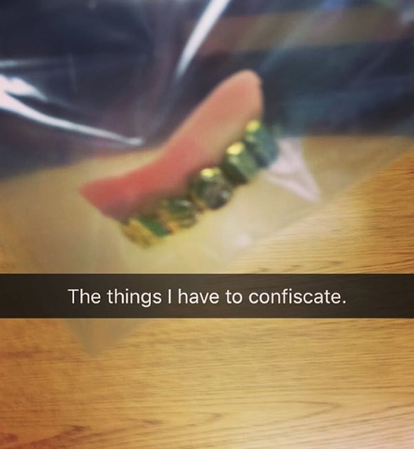 6. Забирать вещи у учеников: