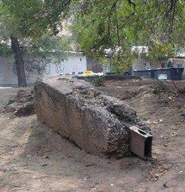 Бонус: первая флешка и флешка сегодня 😁