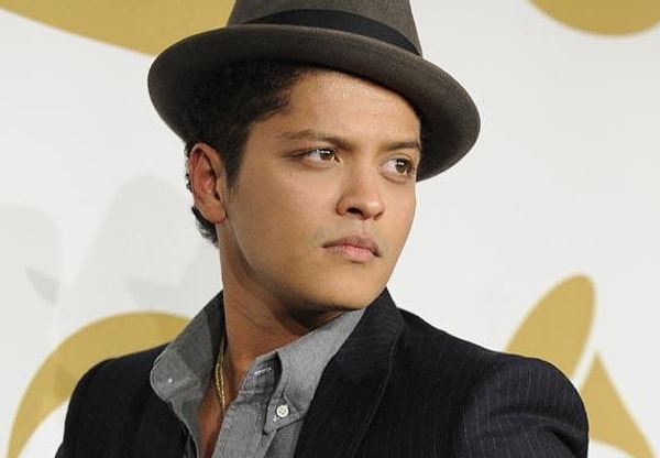 10. Бруно Марс