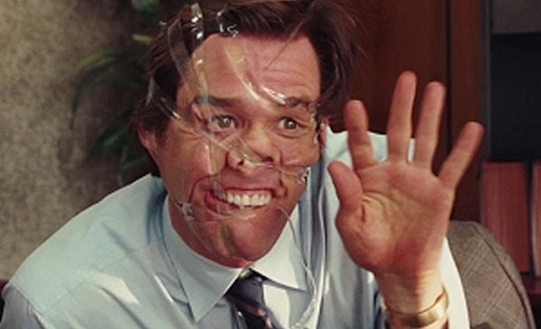 3. Всё, что ты делаешь, даже то, что может поставить кого-либо в неловкое положение, считается нормой. Ты можешь выйти на улицу в купальнике, колдовской шляпе и уггах, и никто и глазом не моргнёт.