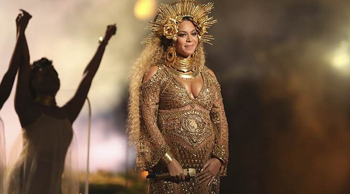 Beyonce'den 2017 Grammy Gecesine Damga Vuran Performans