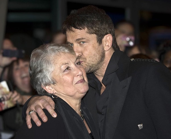 10. Gerard Butler ve annesi Margaret