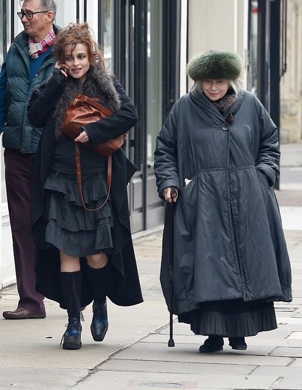 22. Helena Bonham Carter ve annesi Elena