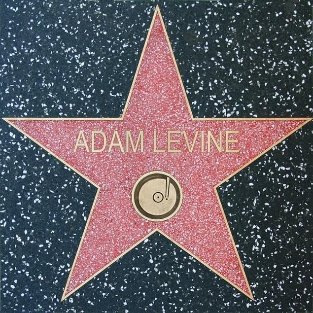 Walk of Fame’in 2601. yıldızı olan 37 yaşındaki şarkıcı, “Yaşayan en şanslı insanlardan biriyim.” dedi.