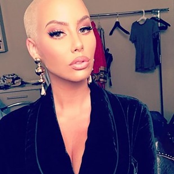 11. Сын Уиз Халифа и Эмбер Роуз — Себастьян