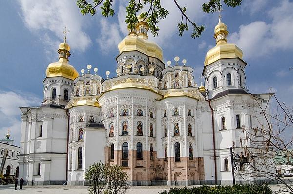 7. Pecherskaya Lavra Manastırı