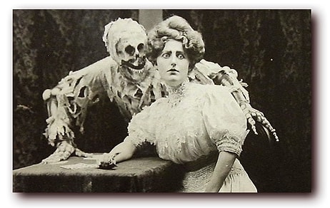 8 шокирующих примеров викторианской моды, которые заставят вас пересмотреть понятия о красоте