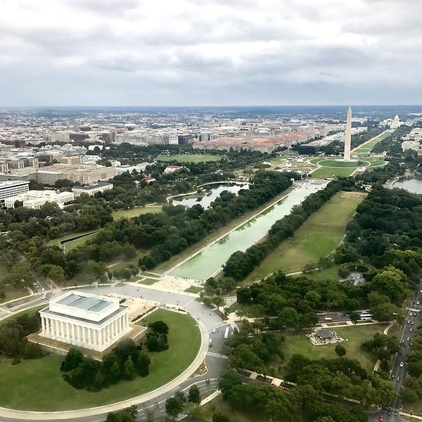 19. Фотография была снята при посадке в аэропорту Рональда Рейгана, Вашингтон.