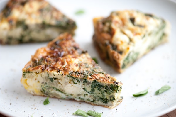 5. İtalyanlar frittata diyor biz fırında omlet diyelim...