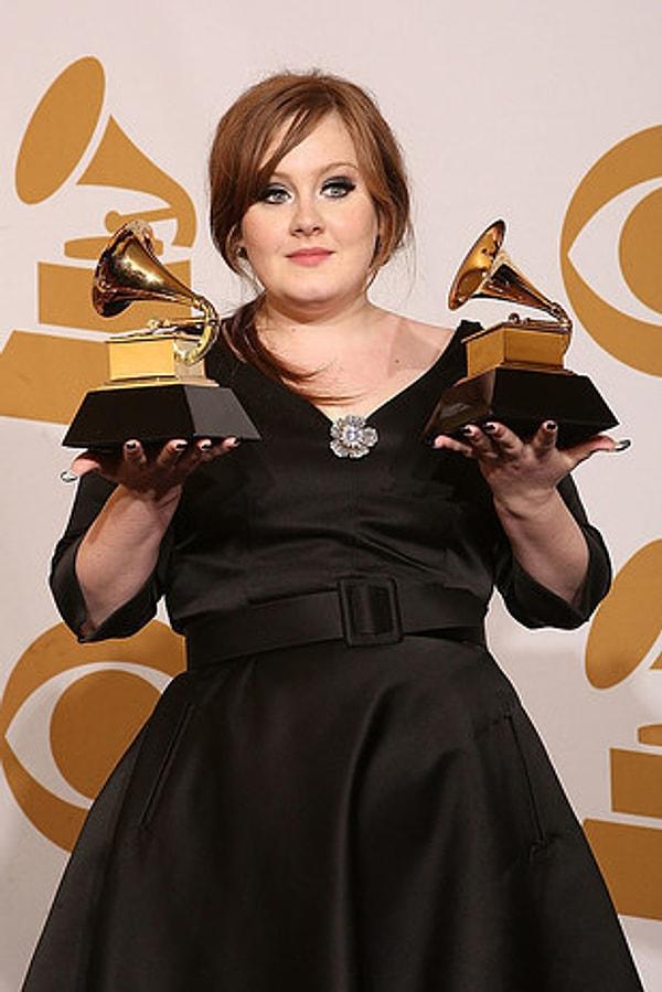 1. Adele: 2009 ve 2017.