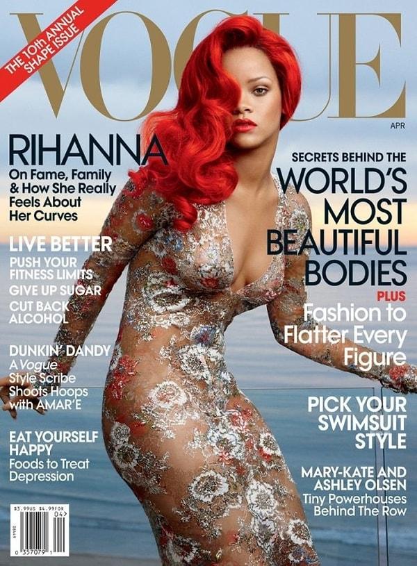 3. Vogue dergisinin 2011 yılındaki sayılarından birinde ilk kez gördüğümüz Rihanna ve Channel elbisesi...