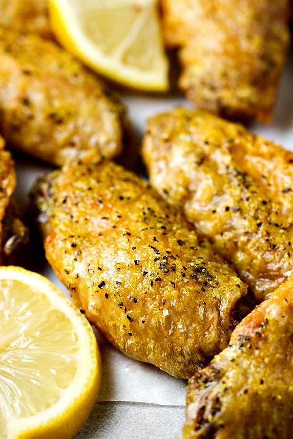 7. Крылышки, запеченные с лимоном