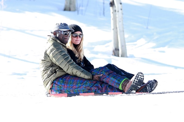 2. Сил увез любимую в горы