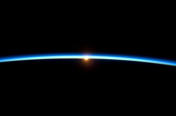 6. "Линия Кармана"