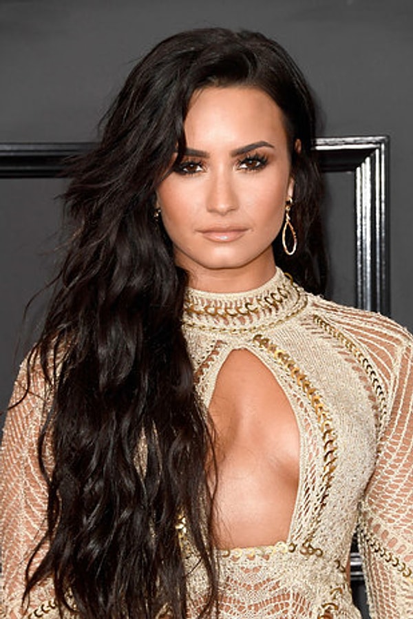 13. Деми Ловато: 2008 vs 2017.