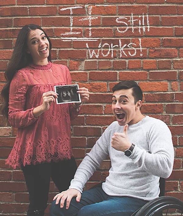 6. Все пользователи интернета, узнав об этой истории, просто влюбились в то, каким образом пара сообщила о беременности